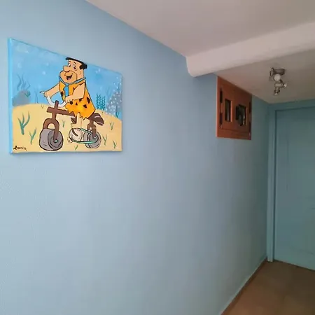 Flintstones Summer House - Casa de Férias