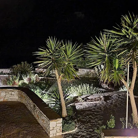 Дом отдыха Flintstones Summer House - *